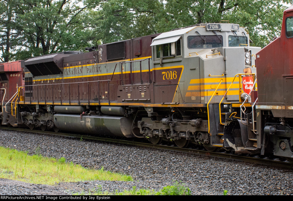 CP 7016 trails on a northbound intermodal